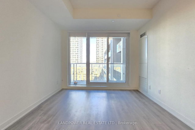 1304 - 8119 Birchmount Road