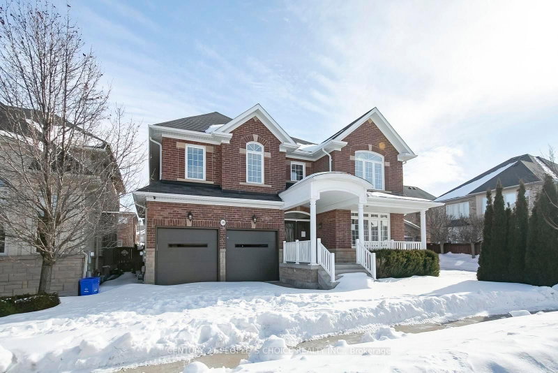 35 Morland Crescent
