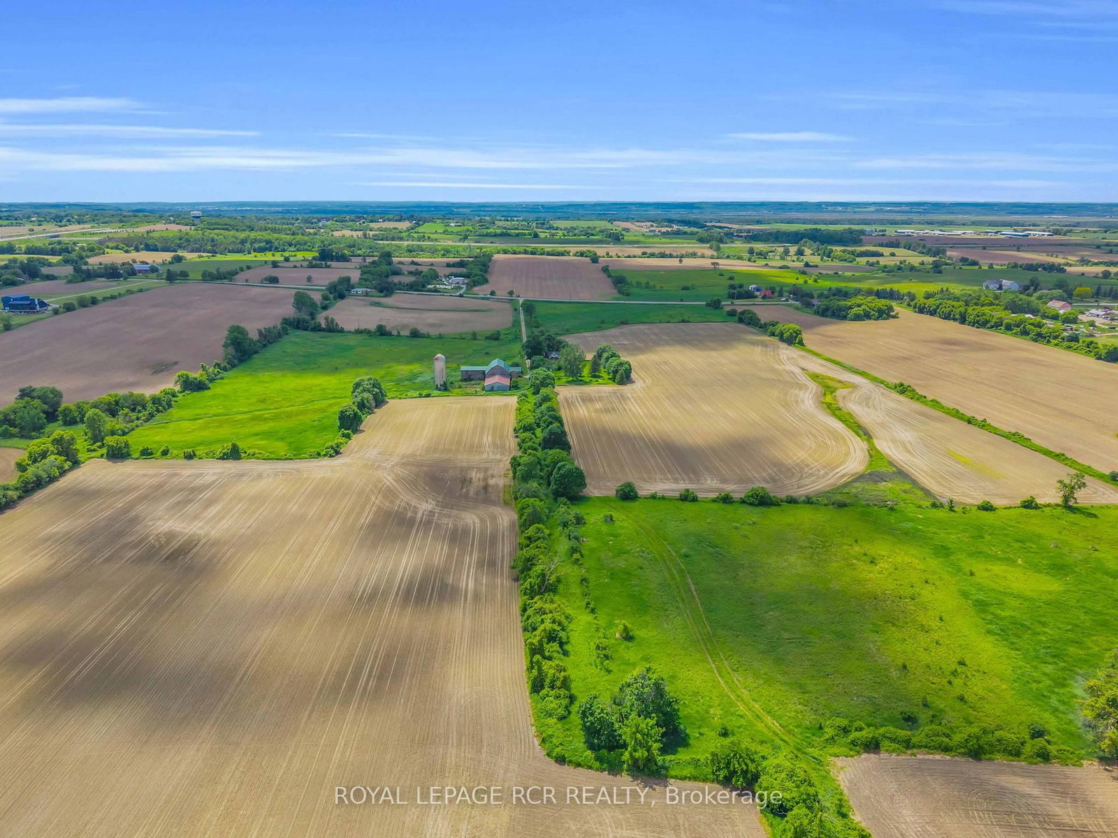 20893 Woodbine Avenue • East Gwillimbury, ON photo 11