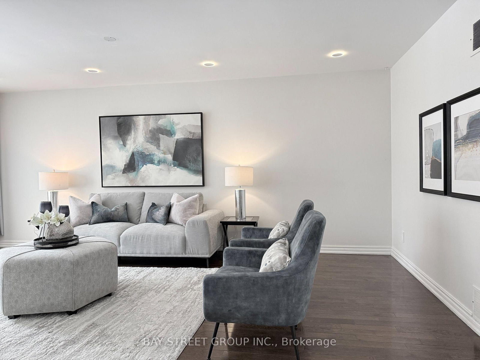 212 risebrough Circuit • Markham, ON photo 10
