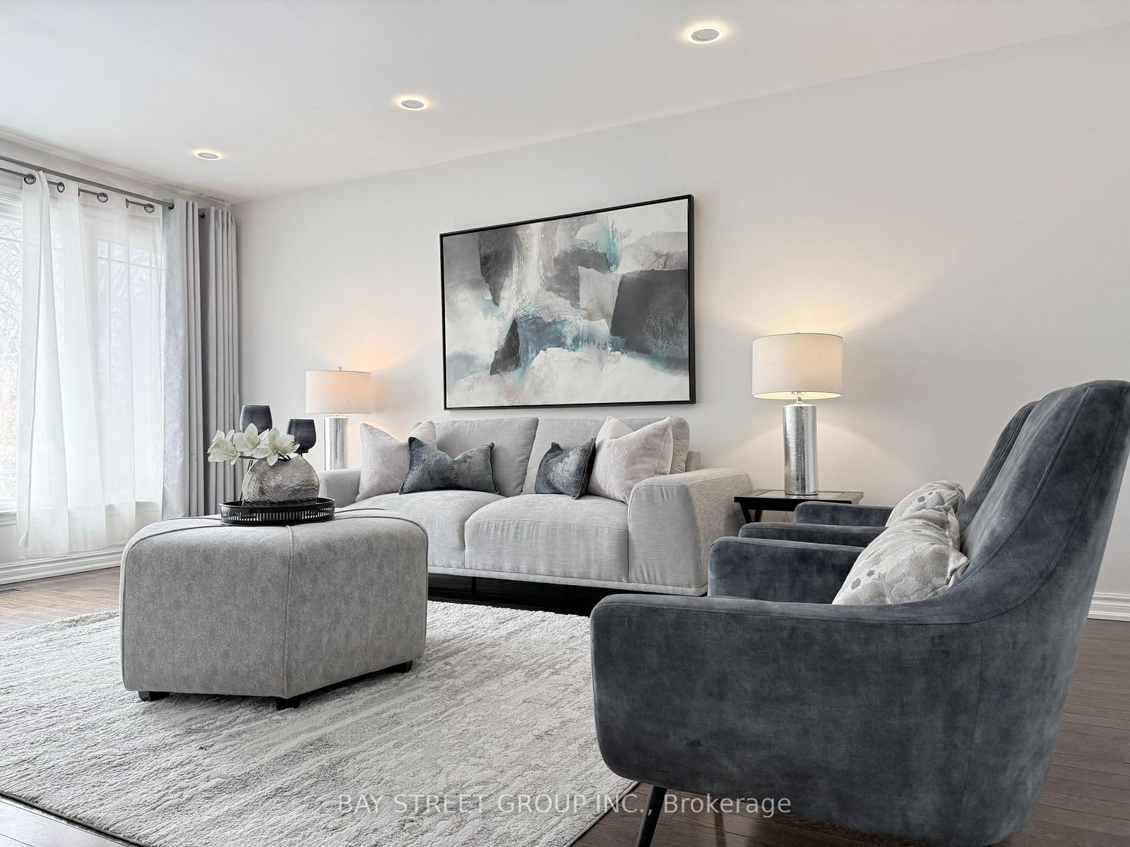 212 risebrough Circuit • Markham, ON photo 11