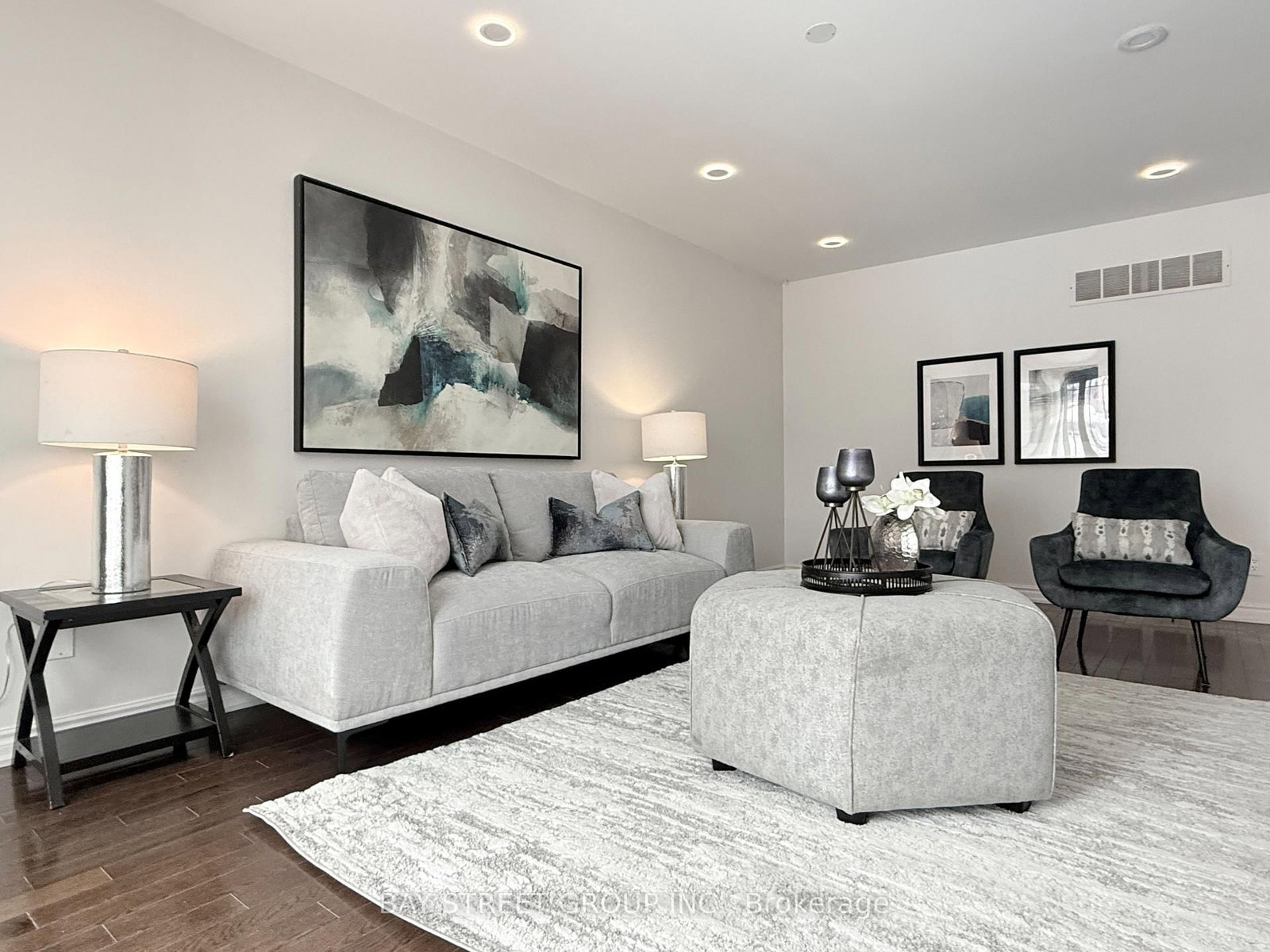 212 risebrough Circuit • Markham, ON photo 12