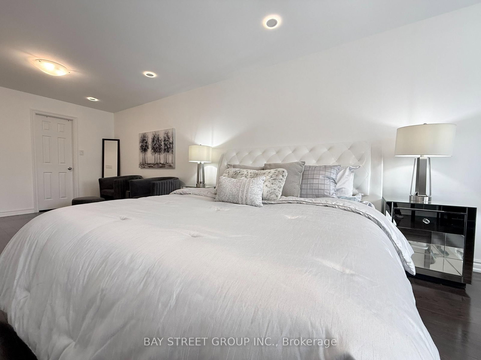 212 risebrough Circuit • Markham, ON photo 15