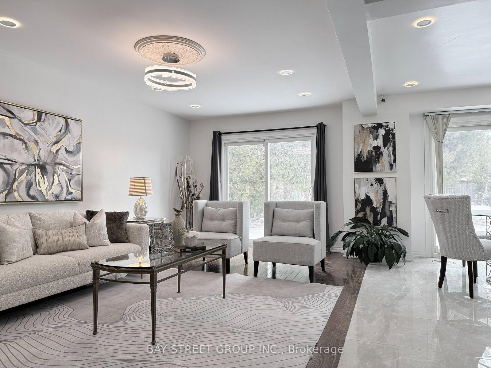 212 risebrough Circuit • Markham, ON photo 9
