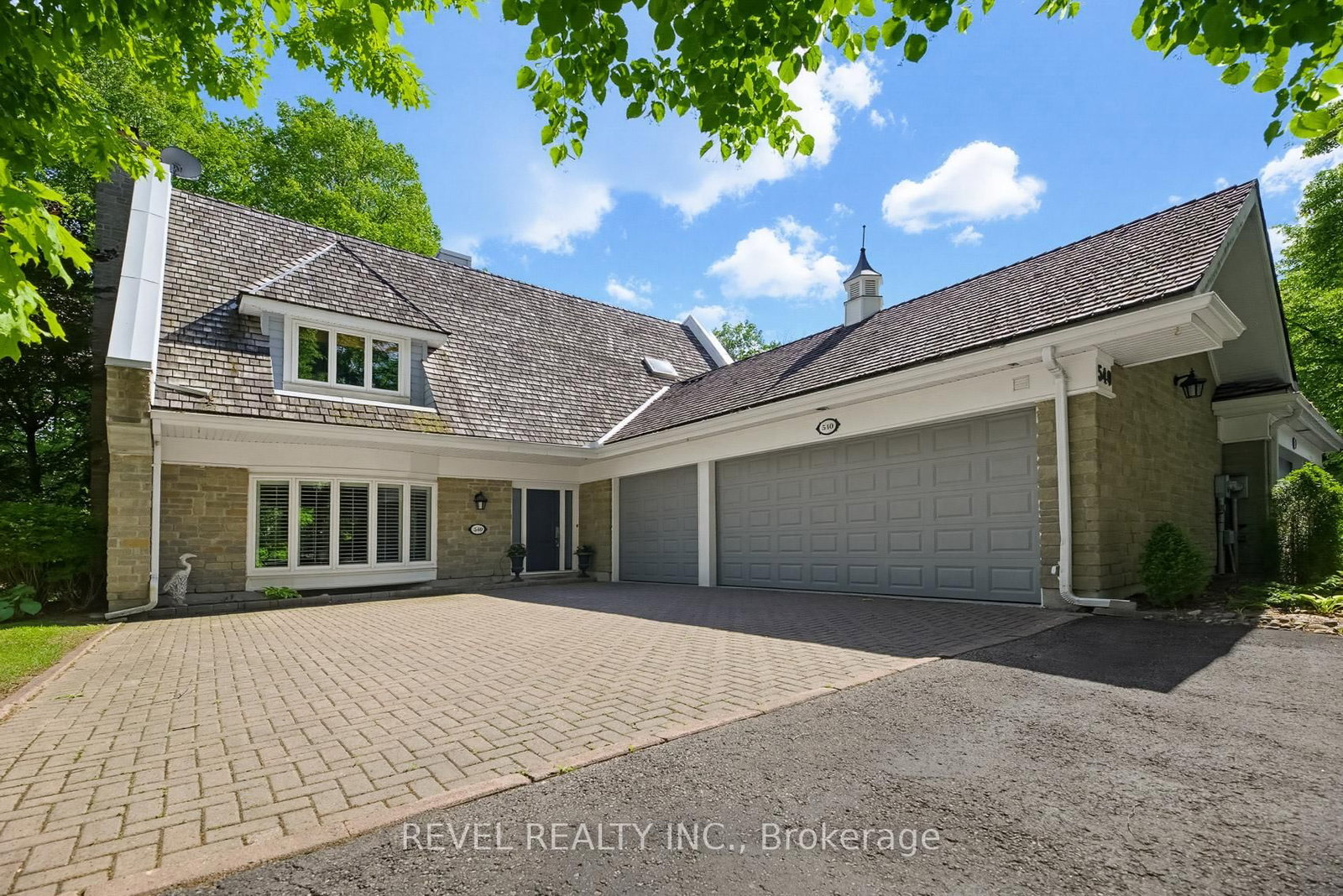540 Quail Ridge Drive • #27 • Aurora, ON photo 2