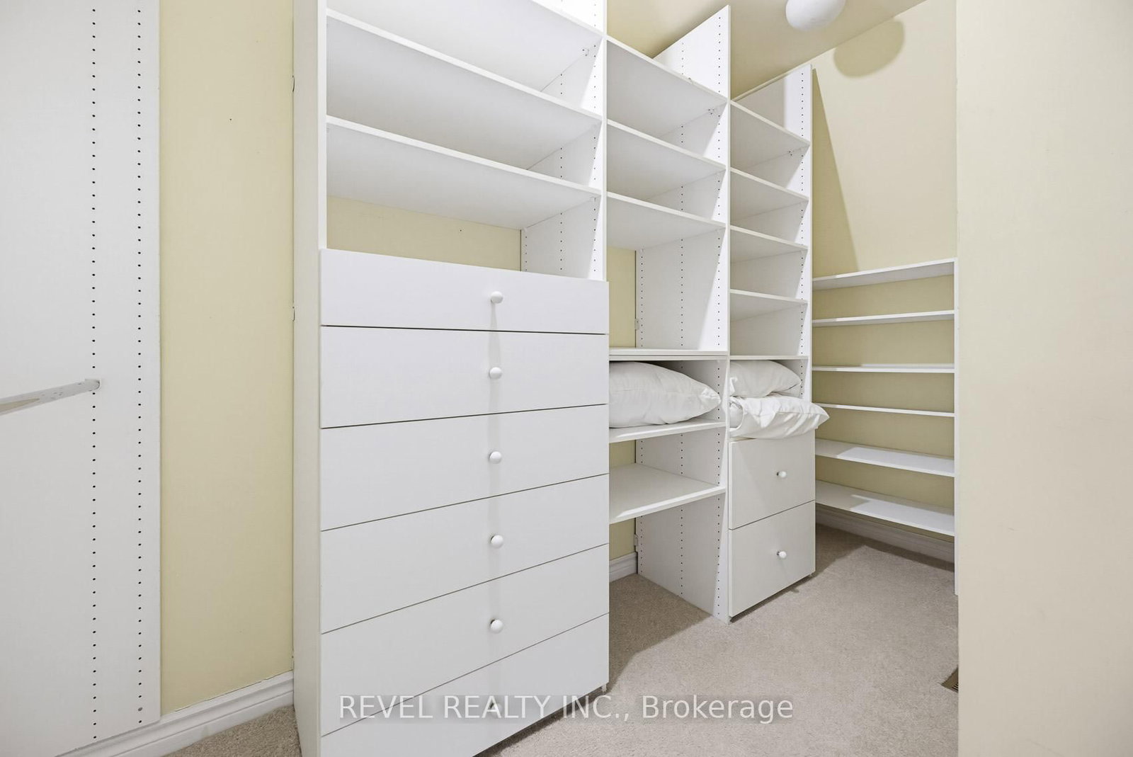 540 Quail Ridge Drive • #27 • Aurora, ON photo 33
