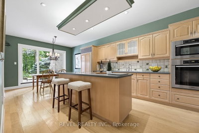 540 Quail Ridge Drive • #27 • Aurora, ON photo 9