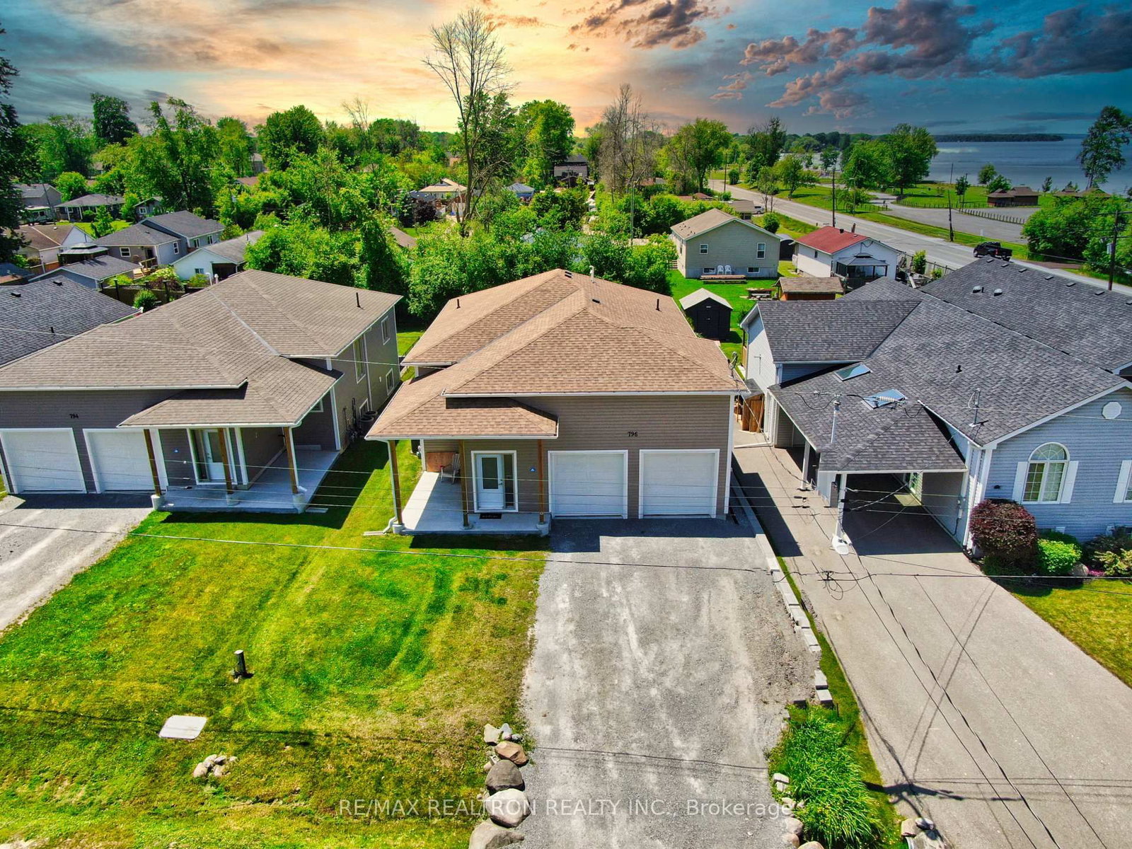 796 Rockaway Road • Georgina, ON photo 1