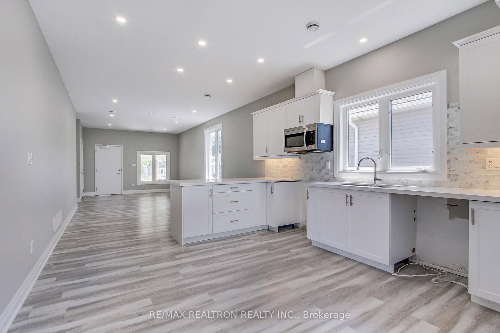796 Rockaway Road • Georgina, ON photo 14