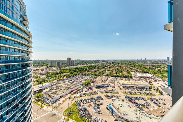 2415 - 7171 Yonge Street