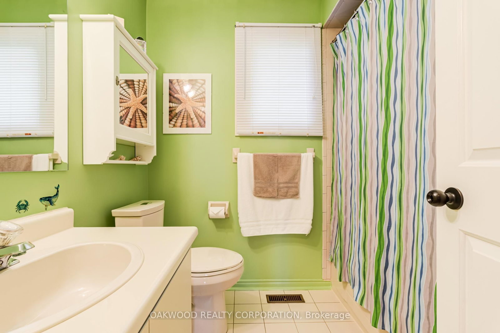 486 Greenock Drive • Vaughan, ON photo 22