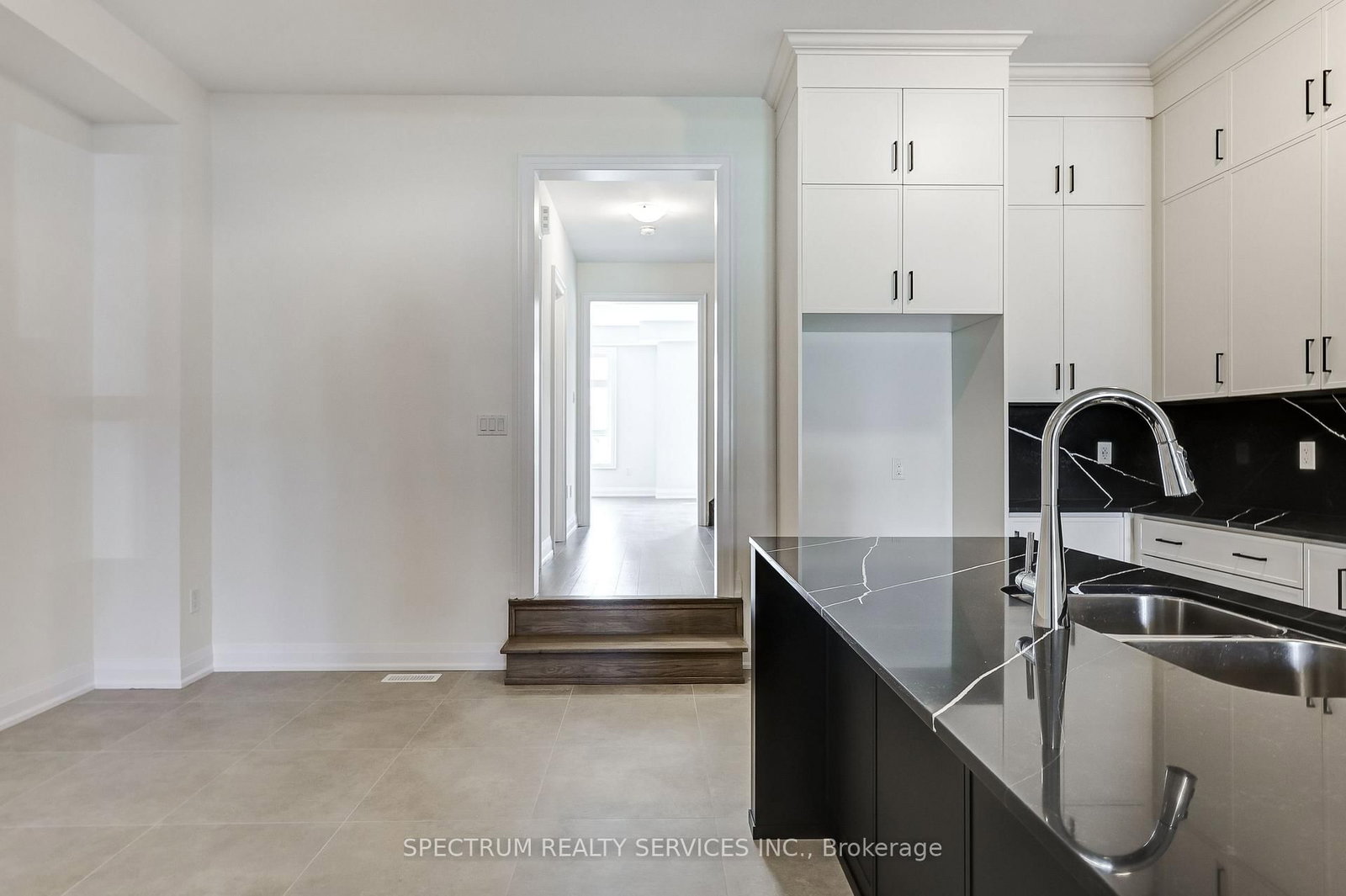 72 Adario Crescent • Vaughan, ON photo 13