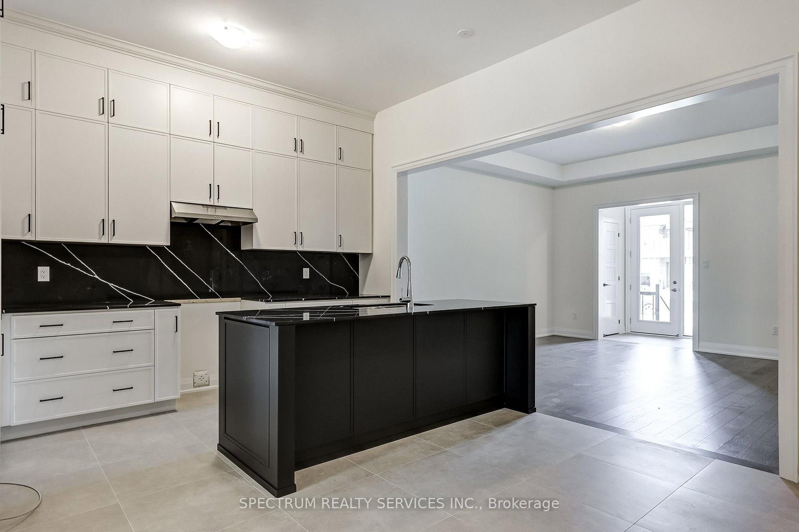 72 Adario Crescent • Vaughan, ON photo 8