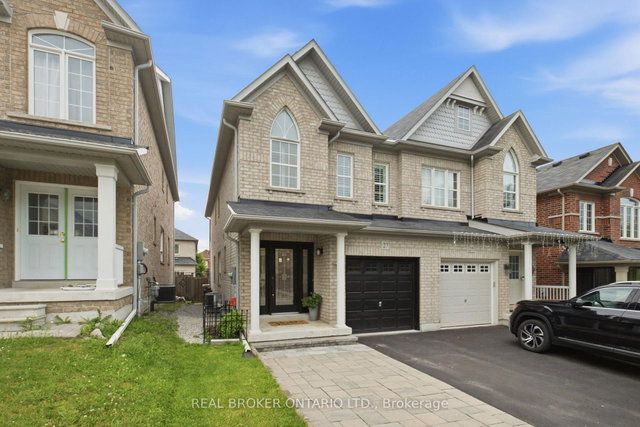 27 Harvest Hills Boulevard
