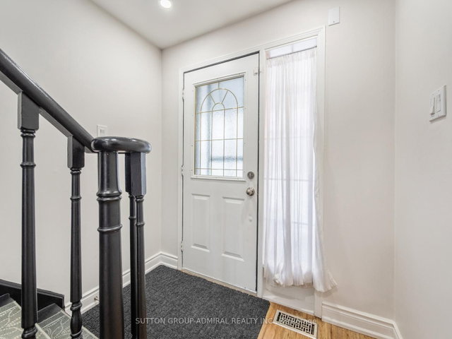 81 Parktree Drive