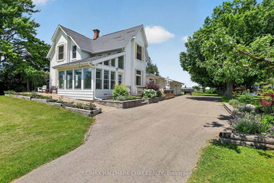 7688 Sideroad 5