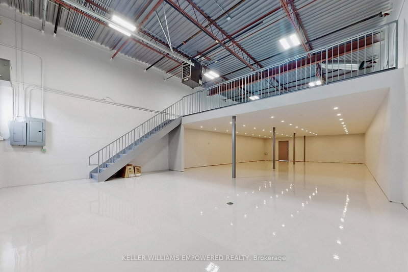 Unit 10 — 80 West Beaver Creek Road, Richmond Hill