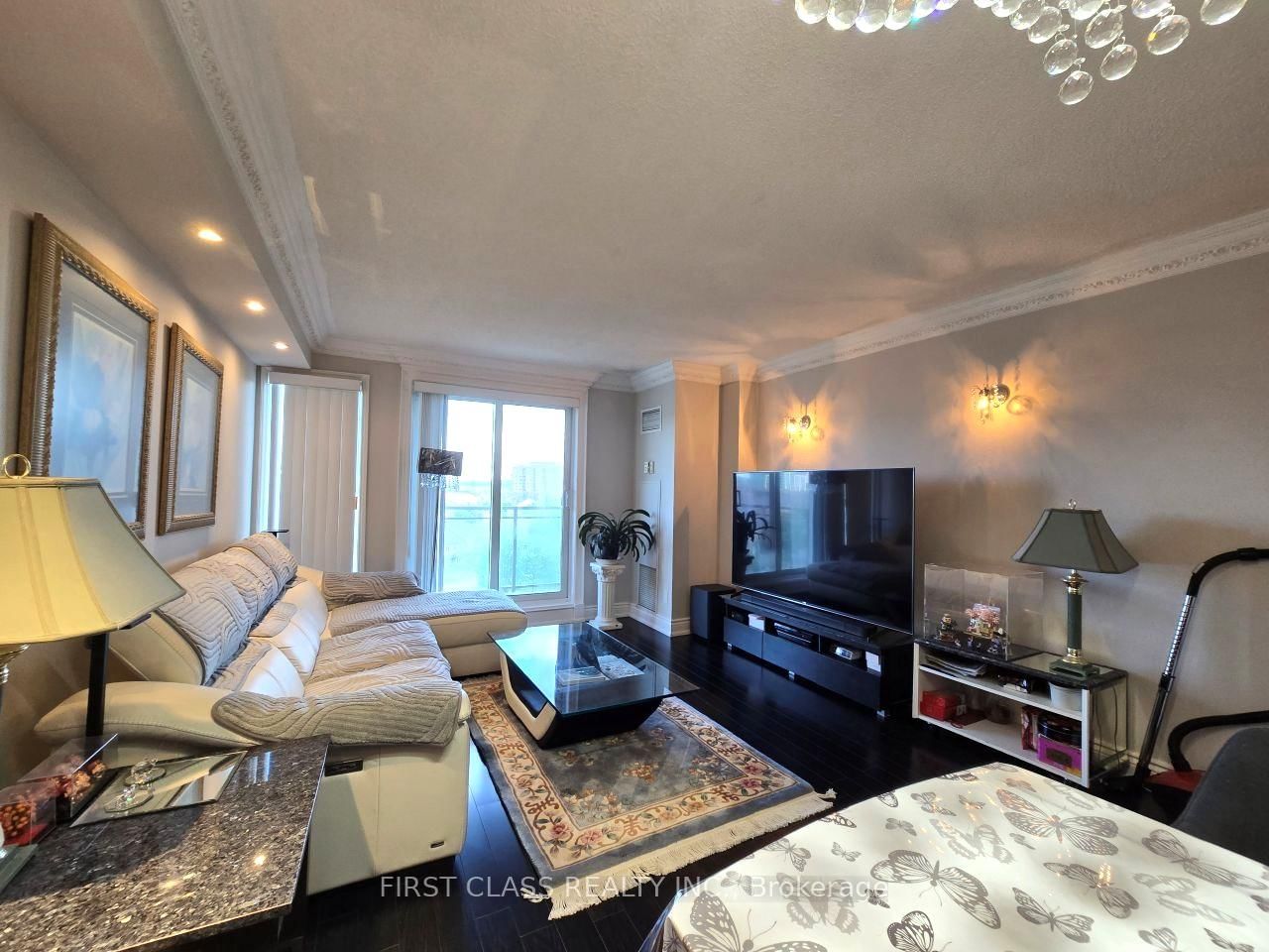 399 South Park Road • ##906 • Markham, ON photo 11
