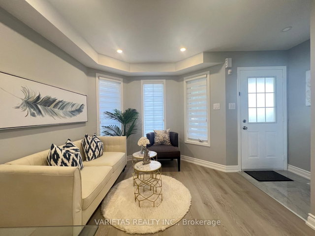 36 Nahanni Drive