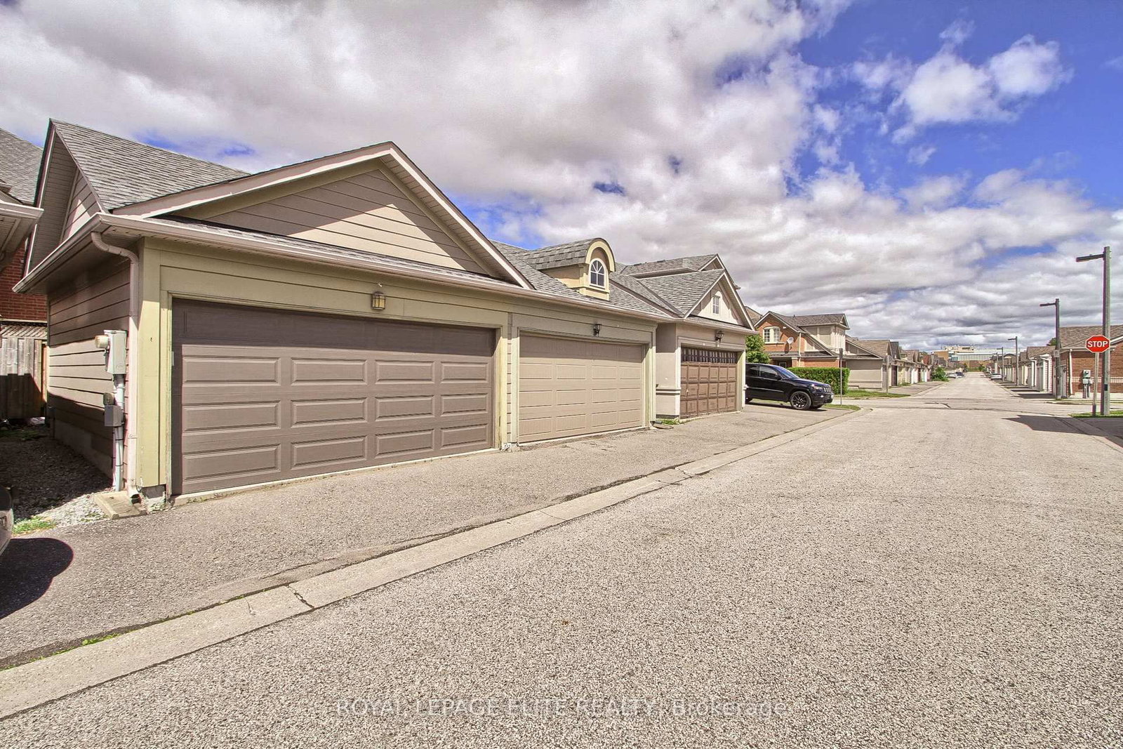 2980 Bur Oak Avenue • Markham, ON photo 34