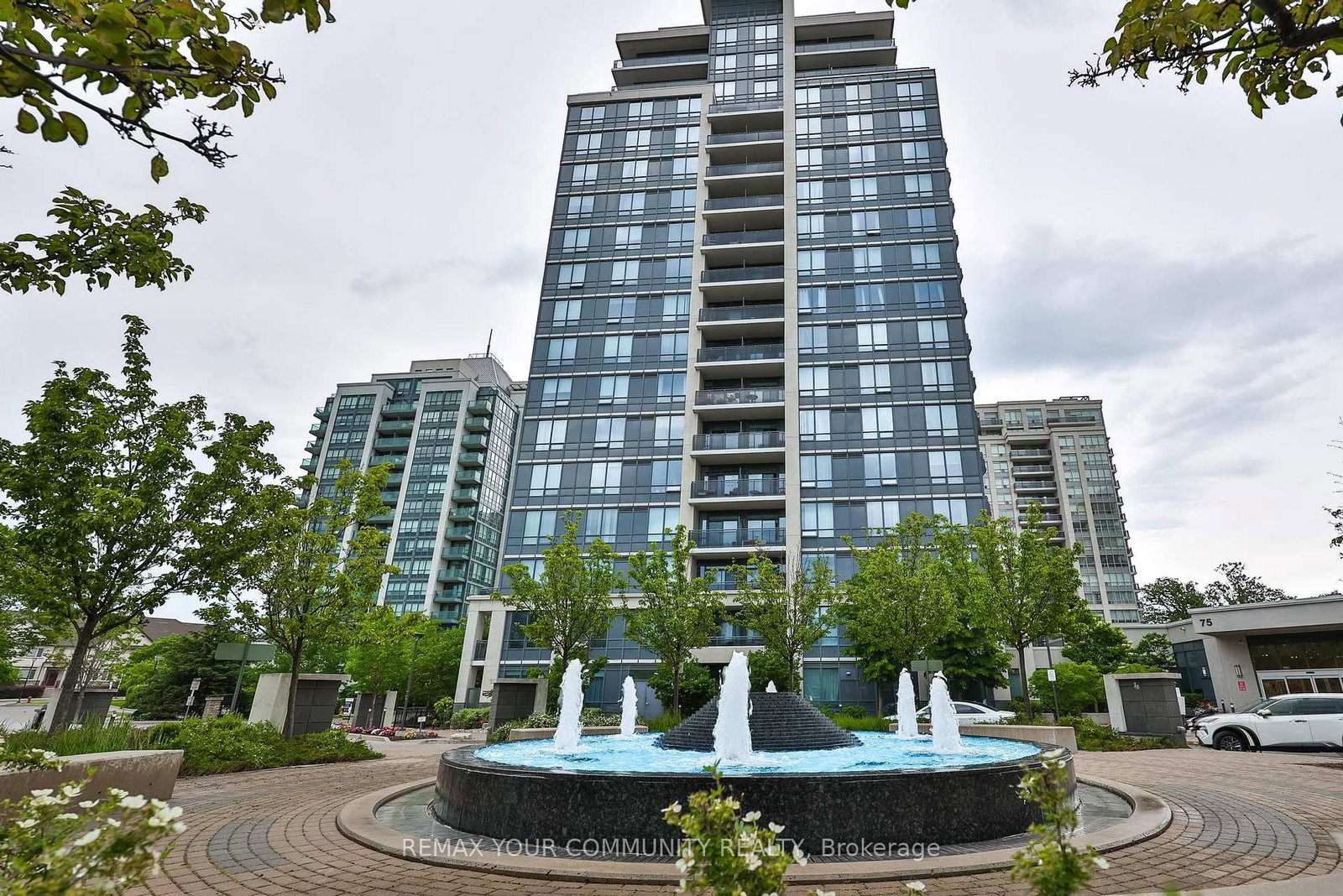 75 North Park Road • #1601 • Vaughan, ON photo 2