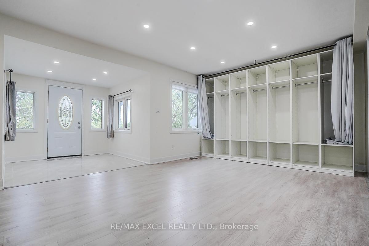 12986 Highway 48 • Whitchurch-Stouffville, ON photo 13