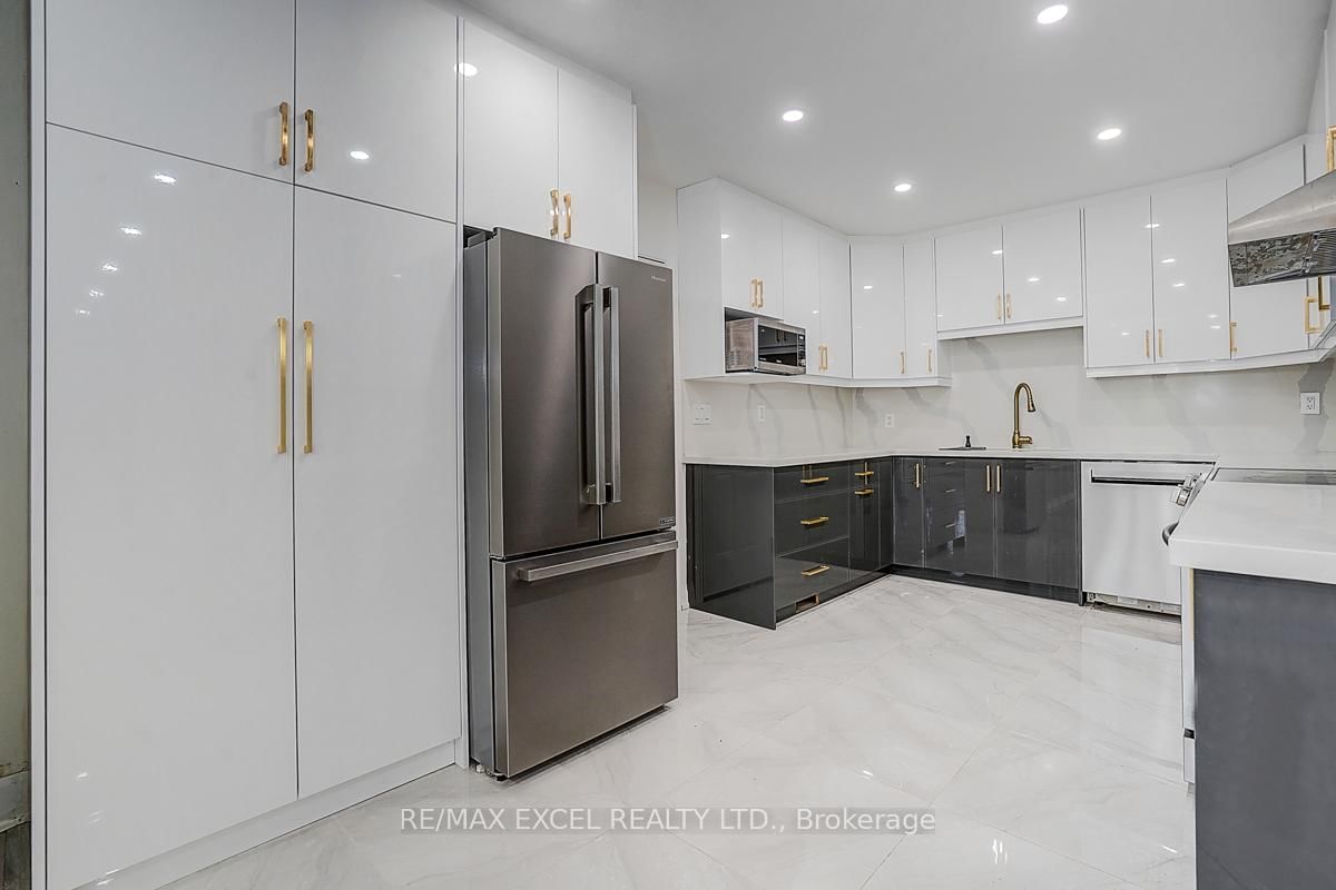 12986 Highway 48 • Whitchurch-Stouffville, ON photo 17