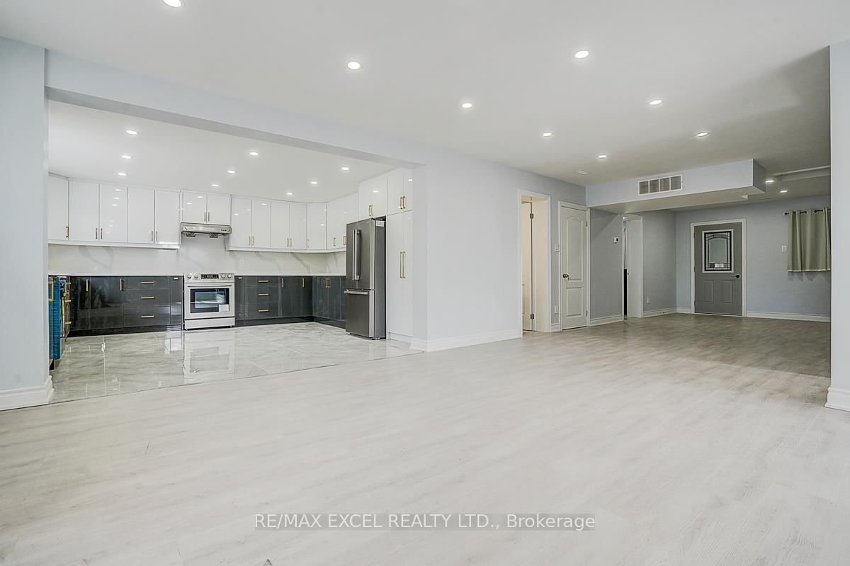 12986 Highway 48 • Whitchurch-Stouffville, ON photo 30