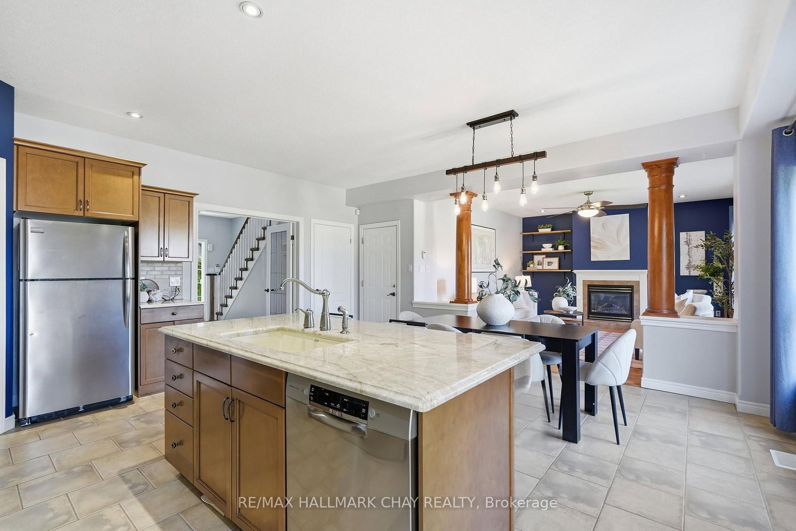 17 Armeda Clow Crescent • Essa, ON photo 12