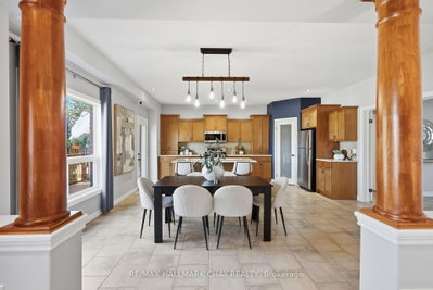 17 Armeda Clow Crescent • Essa, ON photo 8
