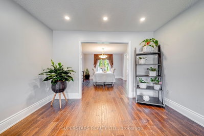 22 West Side Drive — photo 6