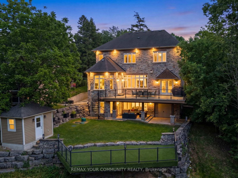 124 Elmpine Trail