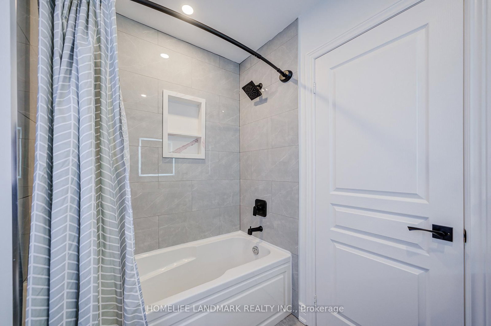 24 Haskett Drive • Markham, ON photo 32