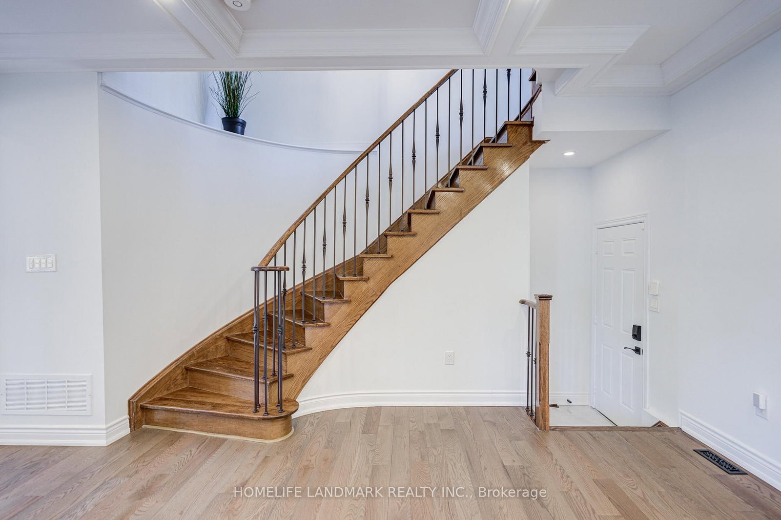 24 Haskett Drive • Markham, ON photo 8