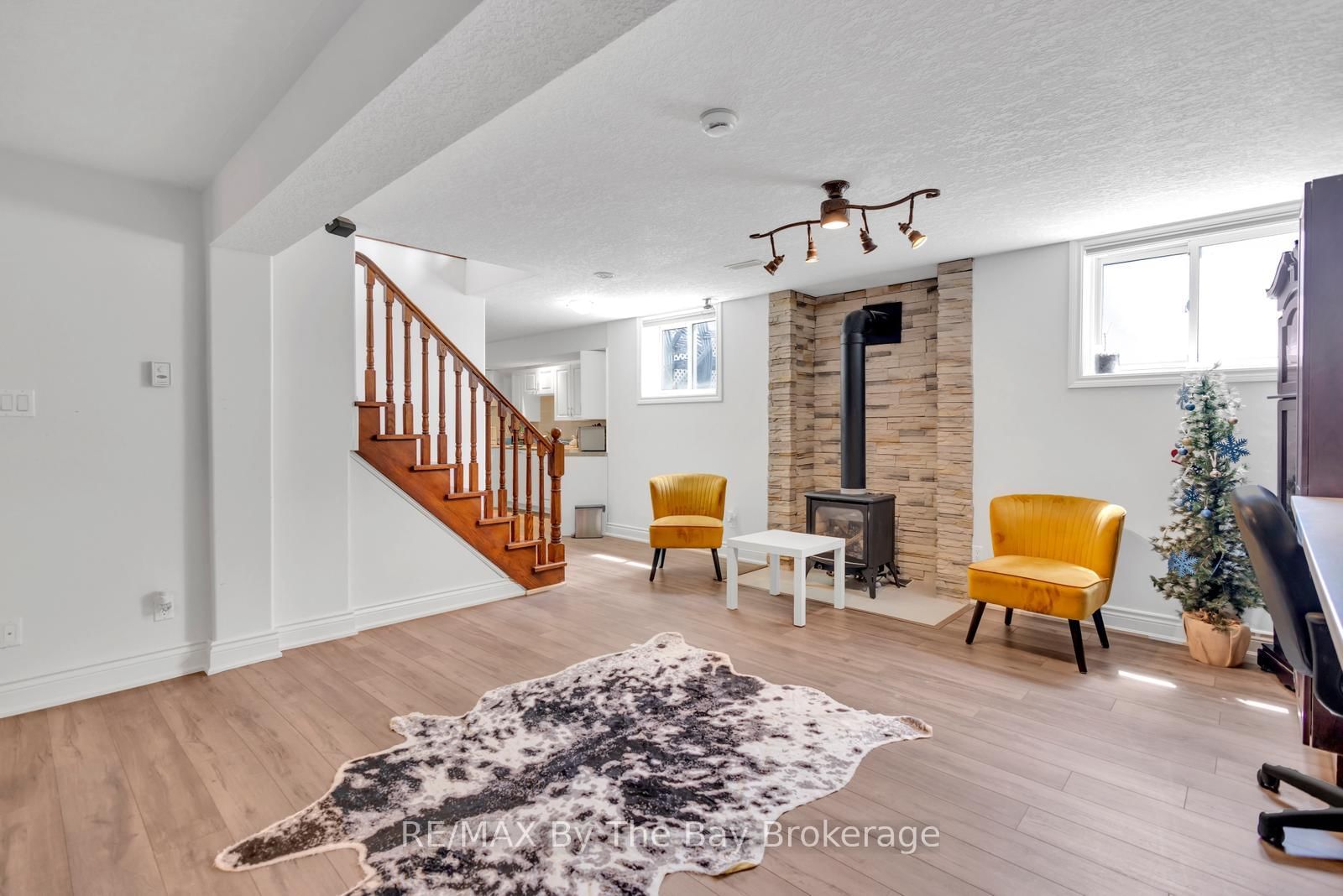 2569 Lockhart Road • Innisfil, ON photo 26