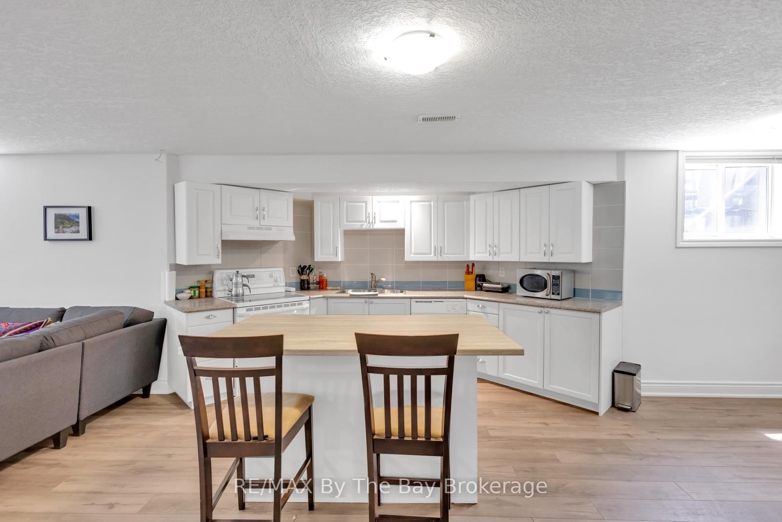 2569 Lockhart Road • Innisfil, ON photo 29