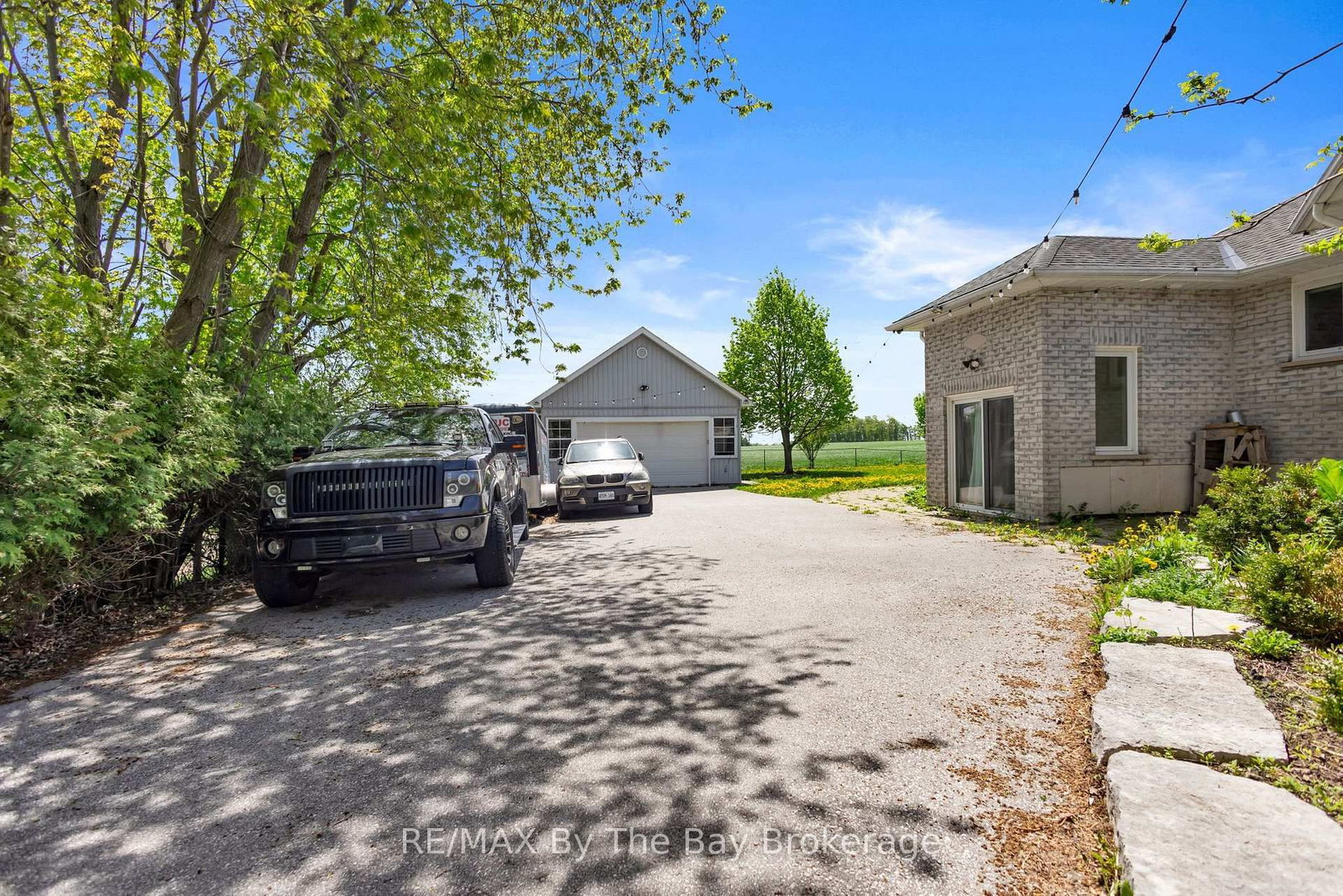 2569 Lockhart Road • Innisfil, ON photo 40