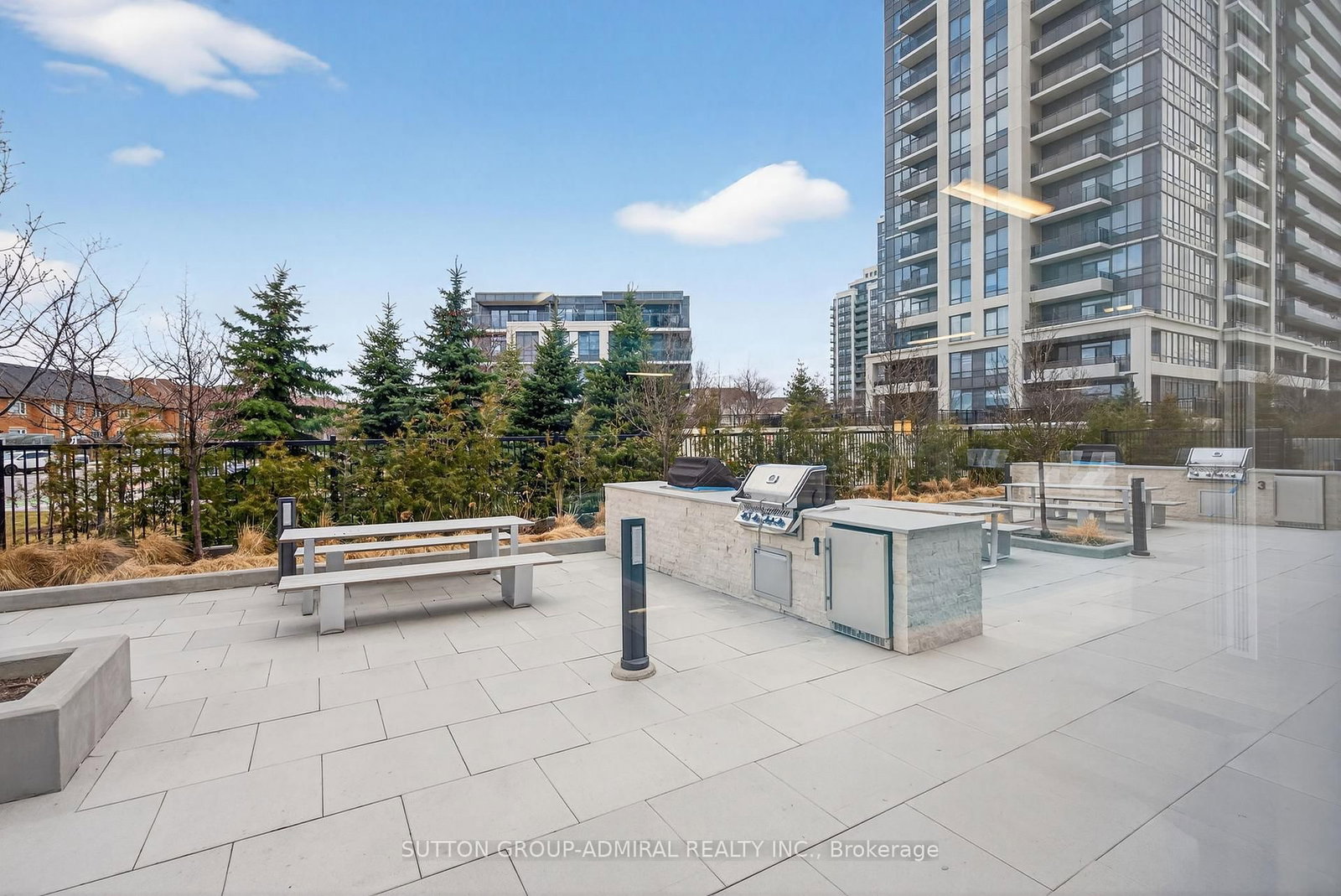 10 Gatineau Drive • #1206W • Vaughan, ON photo 24