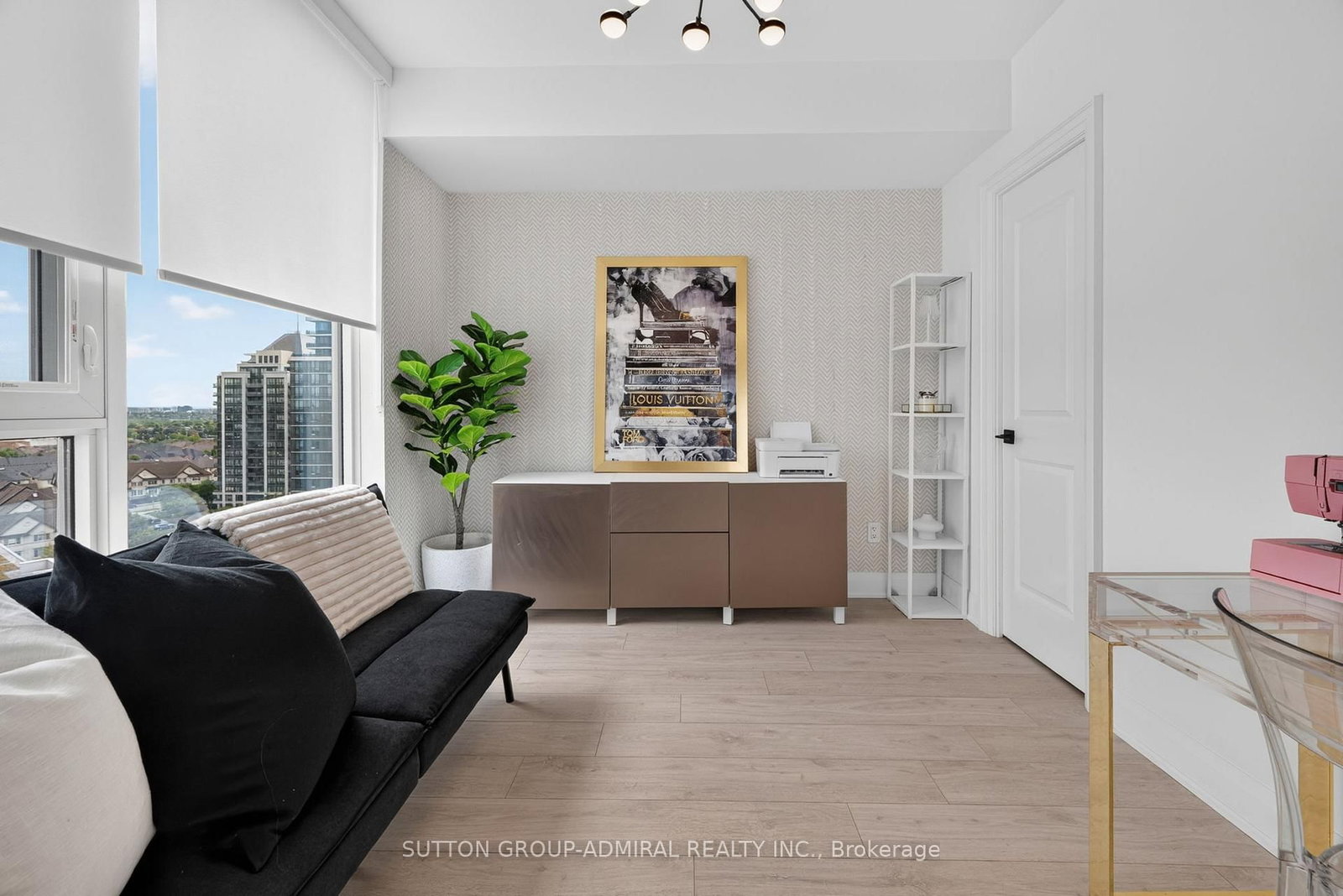 10 Gatineau Drive • #1206W • Vaughan, ON photo 9