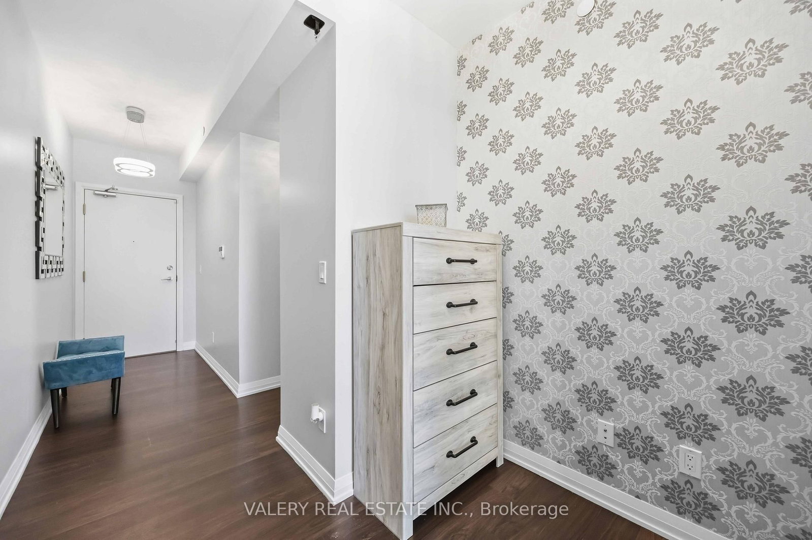 65 Oneida Crescent • #1108 • Richmond Hill, ON photo 9