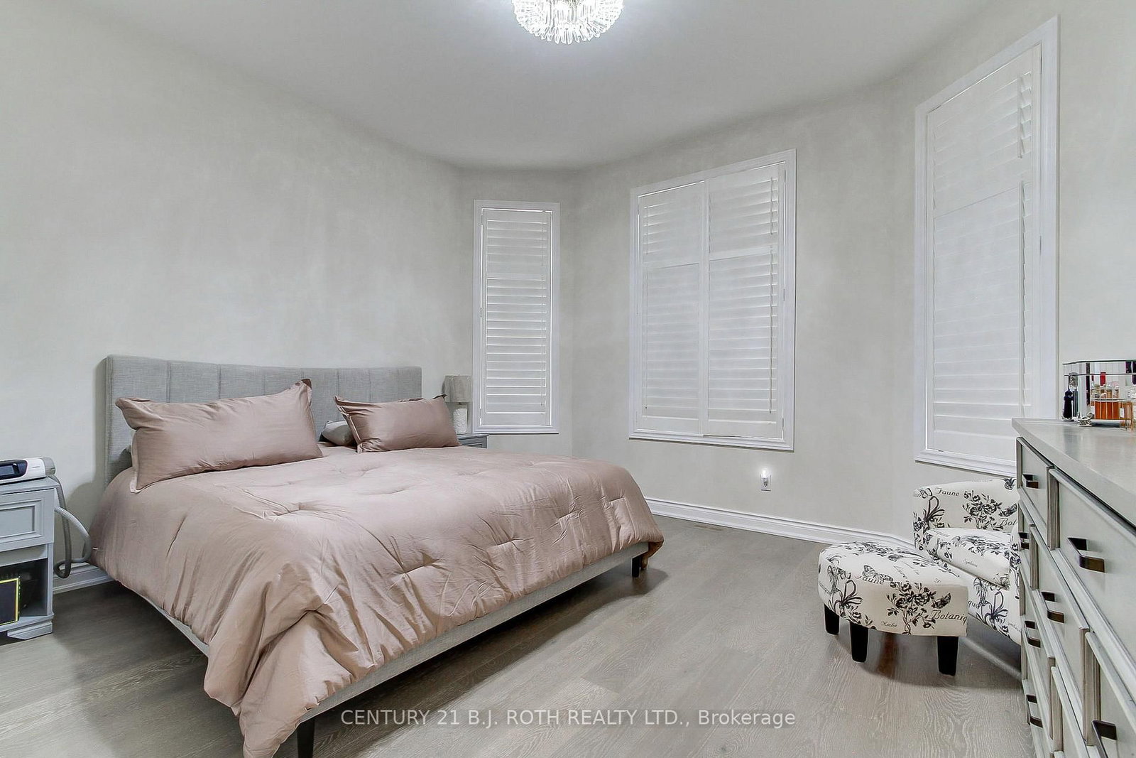 28 Poplar Drive • Richmond Hill, ON photo 14