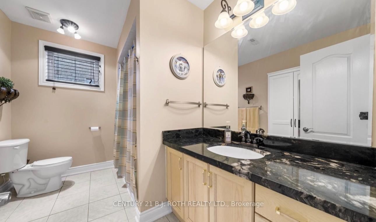 28 Poplar Drive • Richmond Hill, ON photo 25
