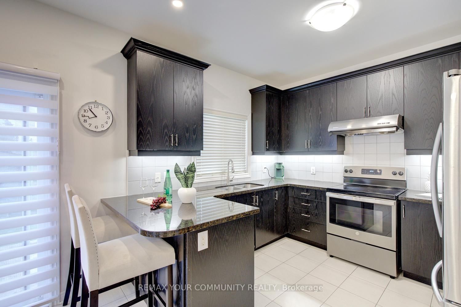 378 Lauderdale Drive • Vaughan, ON photo 18
