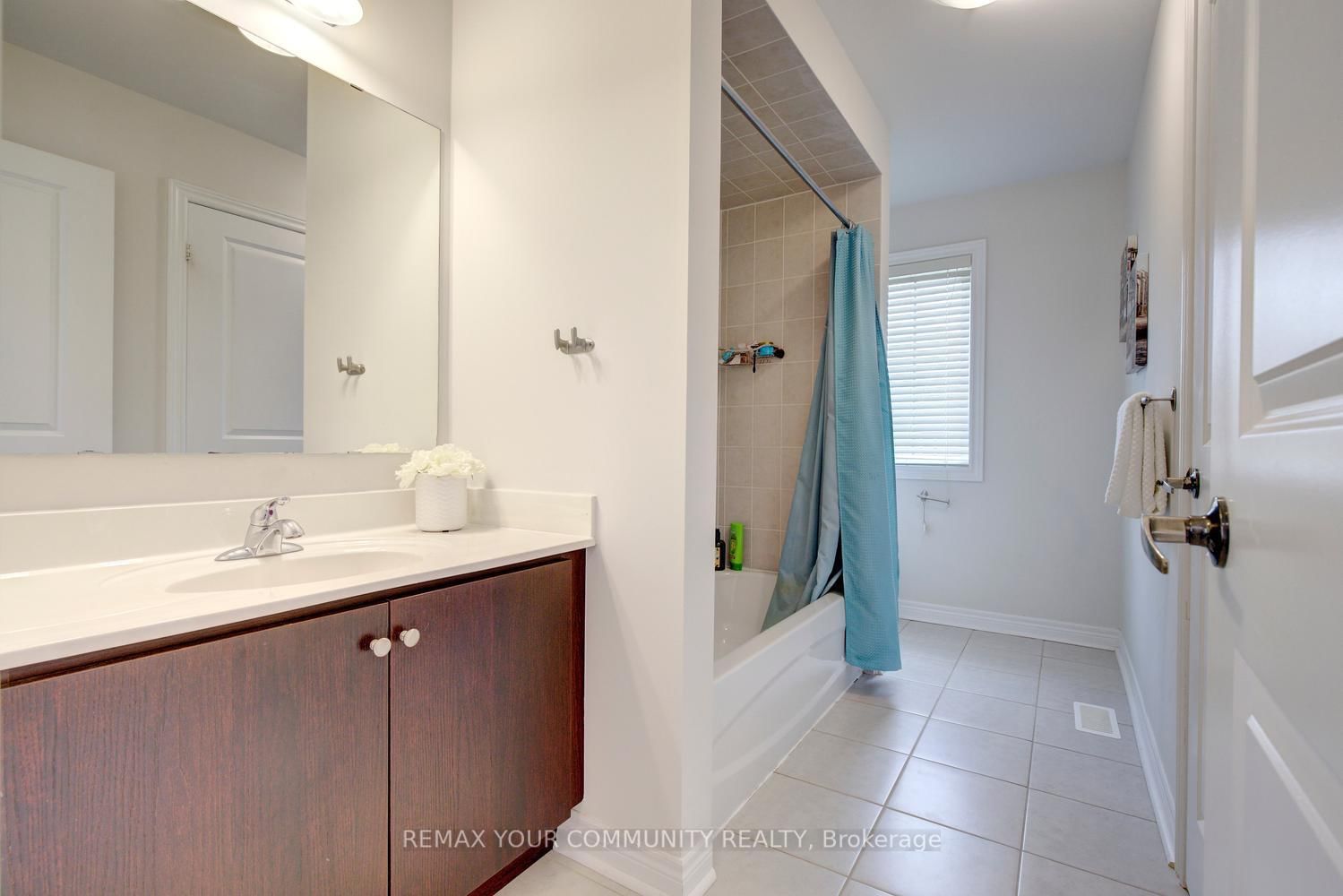 378 Lauderdale Drive • Vaughan, ON photo 35