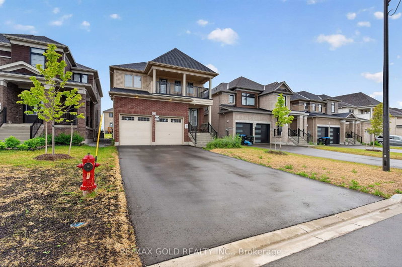 122 Bluebird Boulevard