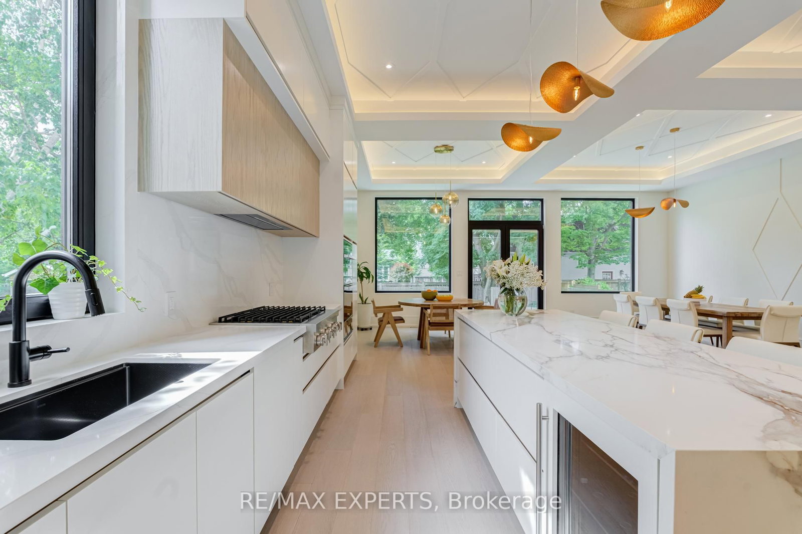 84 Mosley Street • Aurora, ON photo 16