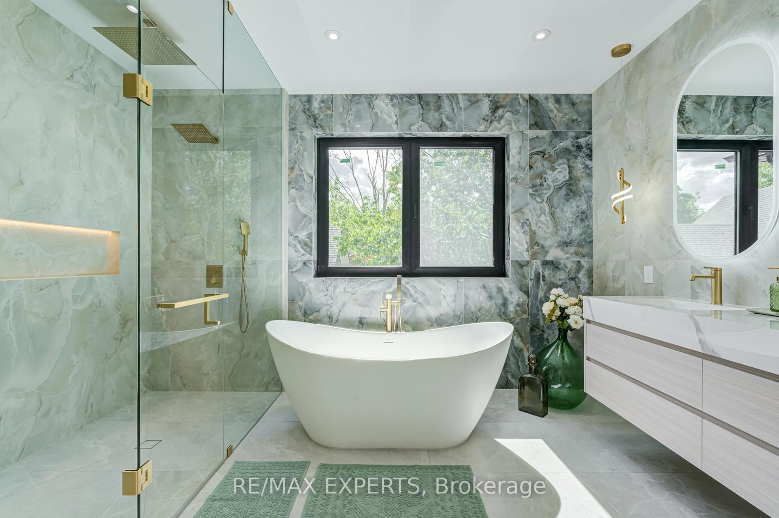 84 Mosley Street • Aurora, ON photo 26
