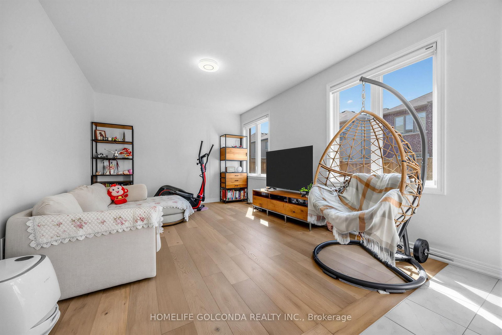 35 sprucedale Sprucedale Way • Whitchurch-Stouffville, ON photo 17