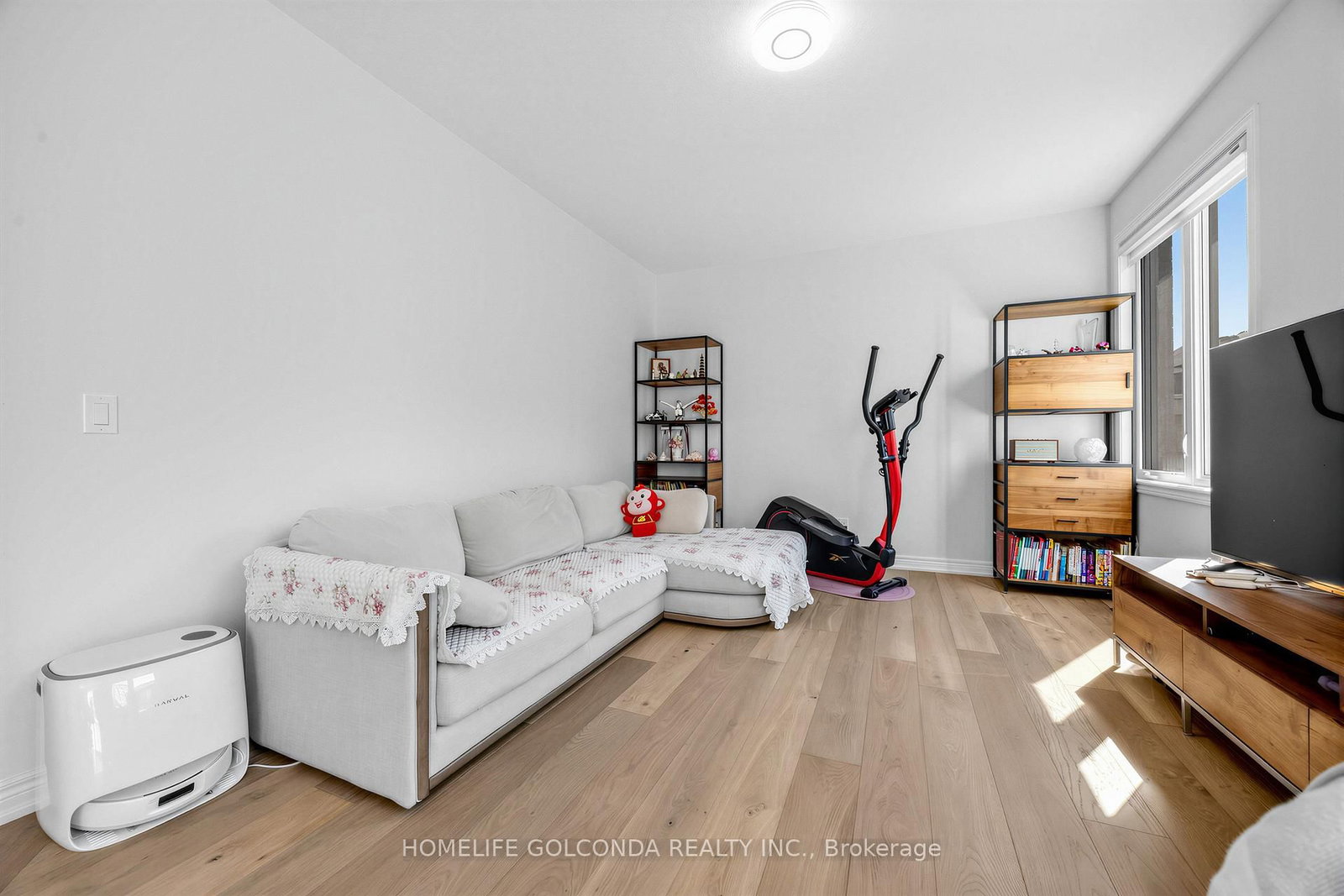 35 sprucedale Sprucedale Way • Whitchurch-Stouffville, ON photo 18