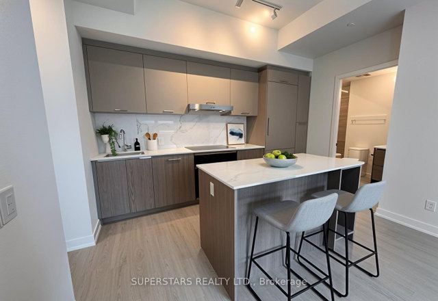 626 - 8188 Yonge Street